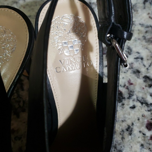 Choes - Picture 2 of 5